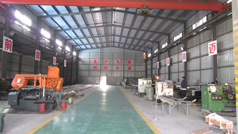 鈦棒,鈦合金棒，TC4鈦合金棒,TA9鈦棒,鋯棒,鉭棒,鈮棒,TC11鈦棒生產(chǎn)車(chē)間